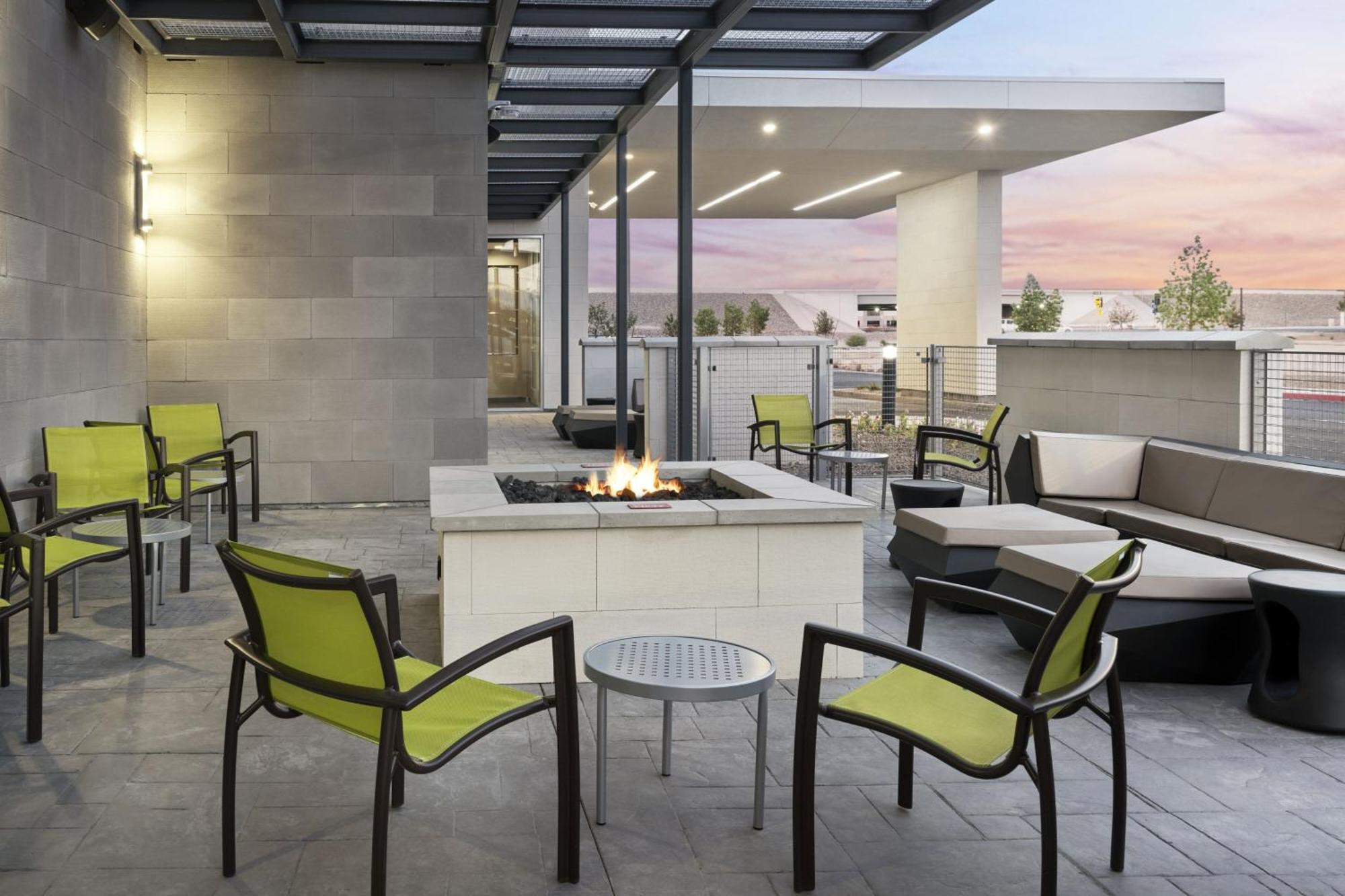 Springhill Suites By Marriott Las Vegas Airport Bagian luar foto